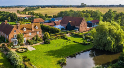 Anne of Cleves Barn