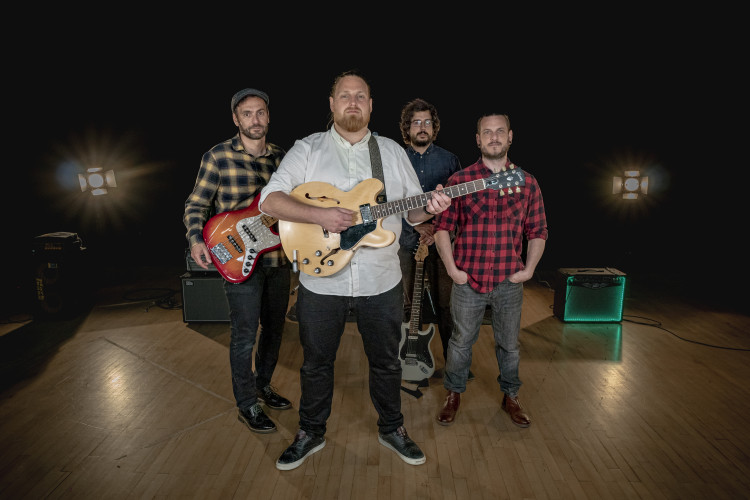 Kickback Wedding & Party Band Great Sound, Great Value