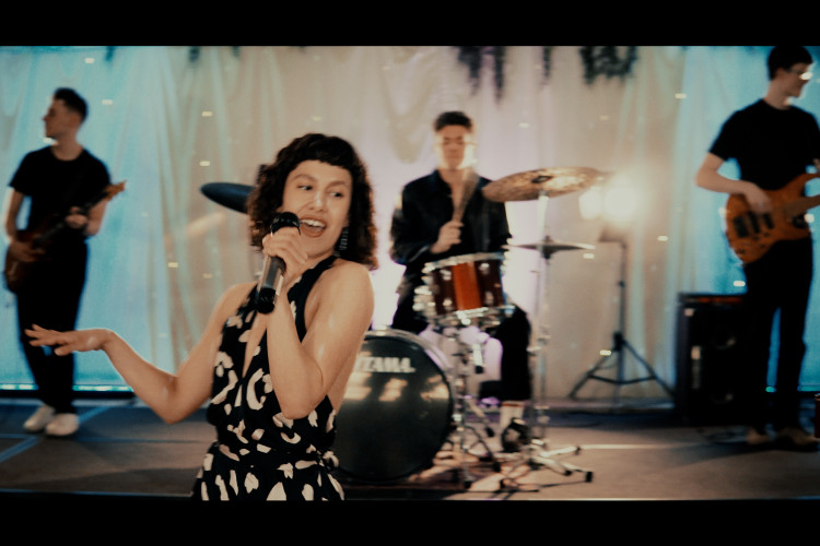 Mirror 2025 Longer Bass Riff.00 02 46 19103.Still002