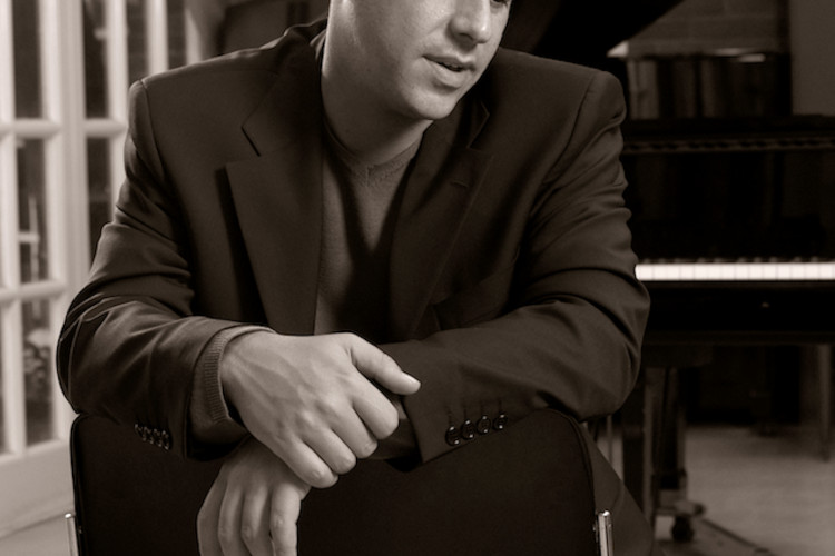 Daniel Kay Surrey Singer