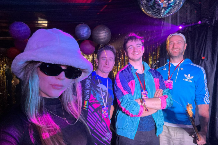 Euro Saints 90s Tribute Band 13