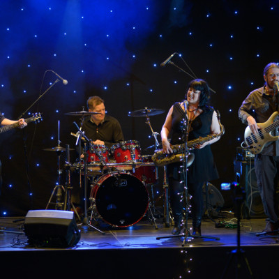 The Beggers Warwickshire Wedding Band
