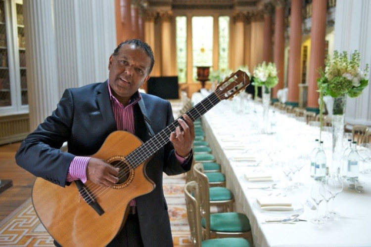 Marcus Ford Solo Guitar