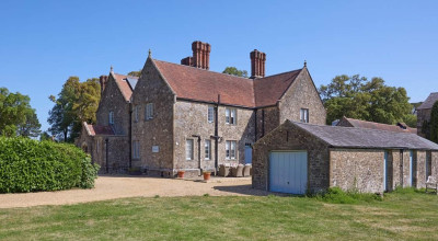 Barton Manor