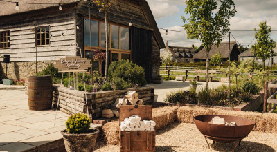 Bowerchalke Barn