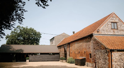 Curds Hall Barn