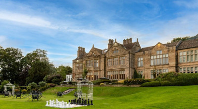 Hollins Hall