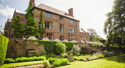 How Caple Court