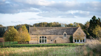 Lapstone Barn