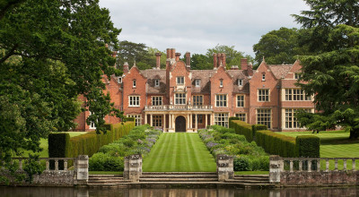 Longstowe Hall
