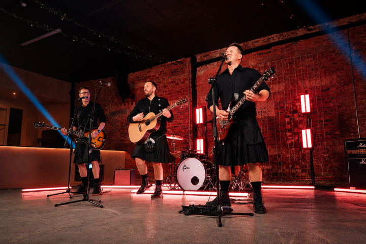 Ulraviolet Band