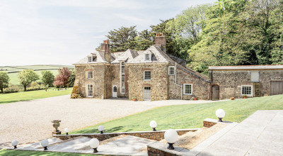 Tredudwell Manor
